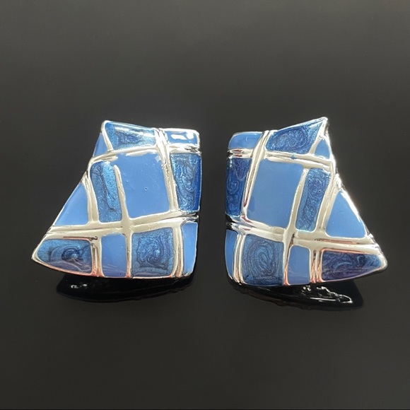 ✨Creative Vintage Italy Clip On Earrings - Picture 1 of 2